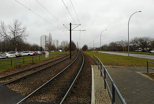 S-Bahnhof Marzahn  Elisabethstrae