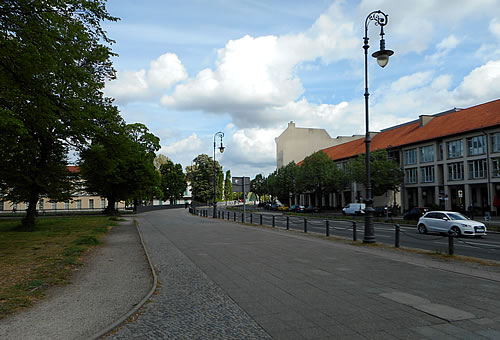 Beussel- / Turmstraße – Luisenplatz