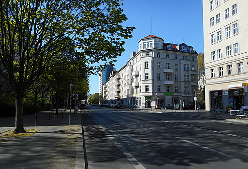 Köpenicker Straße / Engelufer – Landsberger Platz