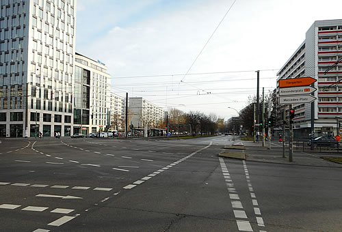 Moll- / Bschingstrae (Leninplatz)  Moll- / Hans-Beimler-Strae