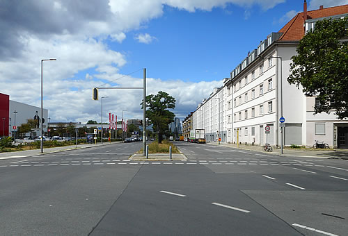 Sachsendamm / Tempelhofer Weg  Sachsendamm / Naumannstrae