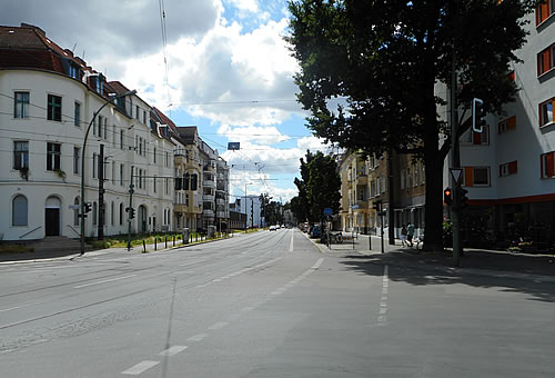 Kaiser-Wilhelm-Strae / Friedensplatz  Kaiser-Wilhelm- / Schillerstrae