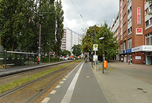 Landsberger Allee  Roederplatz
