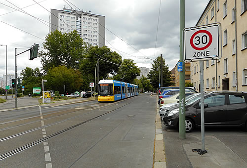Landsberger Allee  Roederplatz