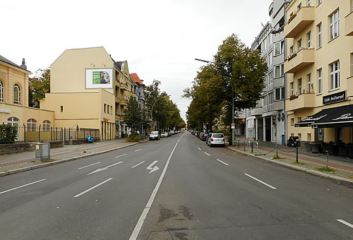 Berliner / Friedrich-Karl-Straße – Bahnhof Lichterfelde Ost