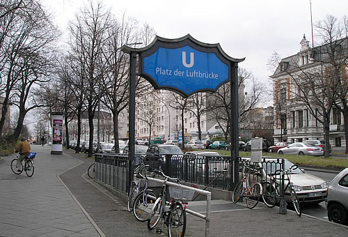 Platz der Luftbruecke