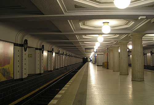 Breitenbachplatz